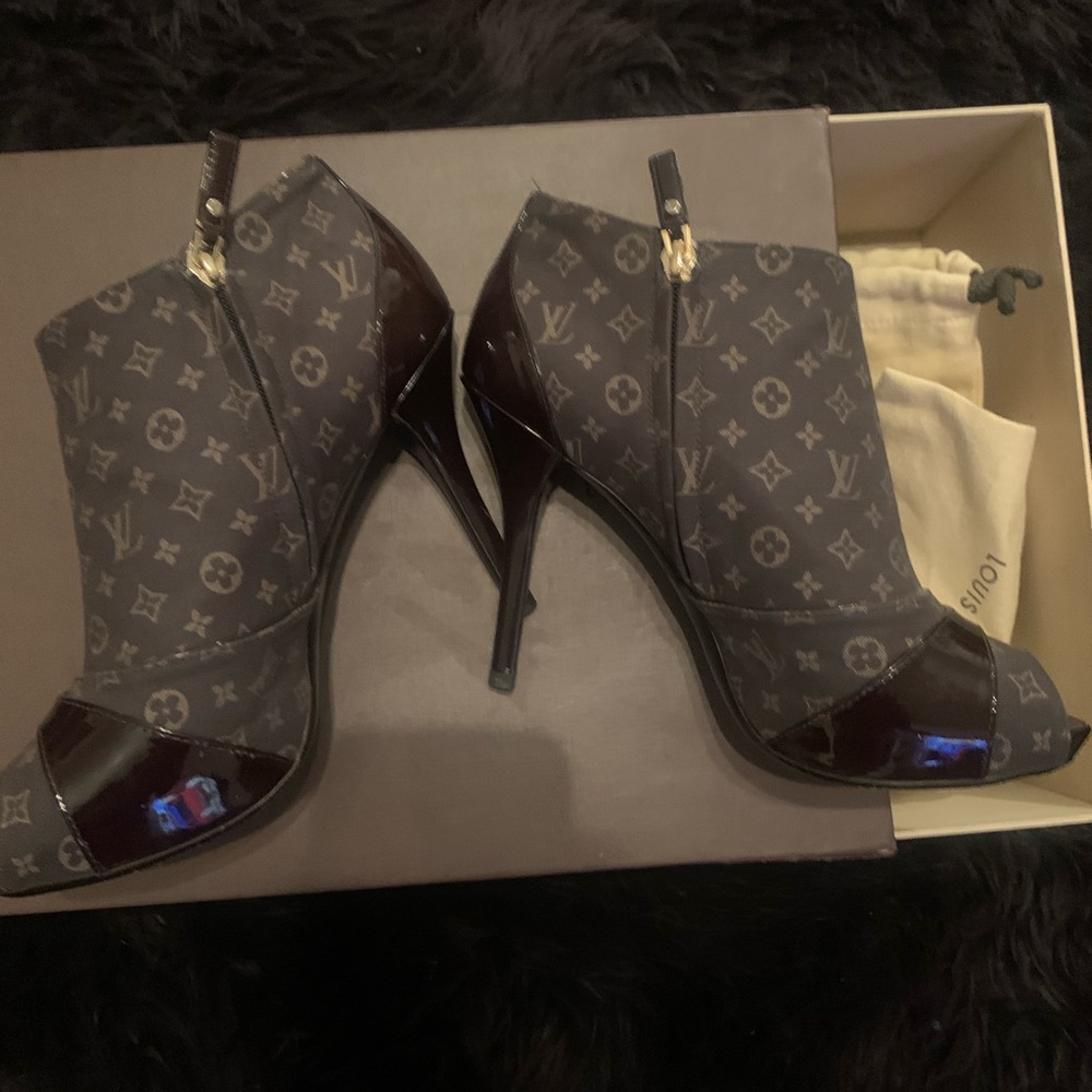 louis vuitton authentic shoes